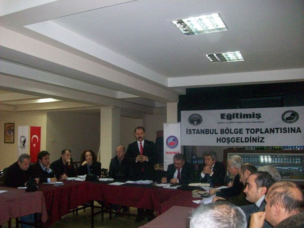 İSTANBUL BÖLGE TOPLANTISI GENİŞ KATILIMLA YAPILDI | EĞİTİM İŞ