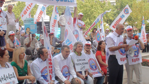 4+4+4 EĞİTİM SİSTEMİNİ PROTESTO ETTİK | EĞİTİM İŞ