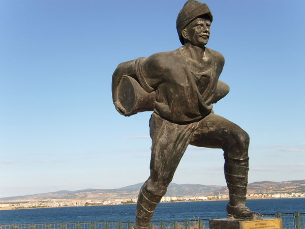 ÇANAKKALE ZAFERİ, BİRLİK VE BERABERLİĞİMİZİN SEMBOLÜDÜR | EĞİTİM İŞ