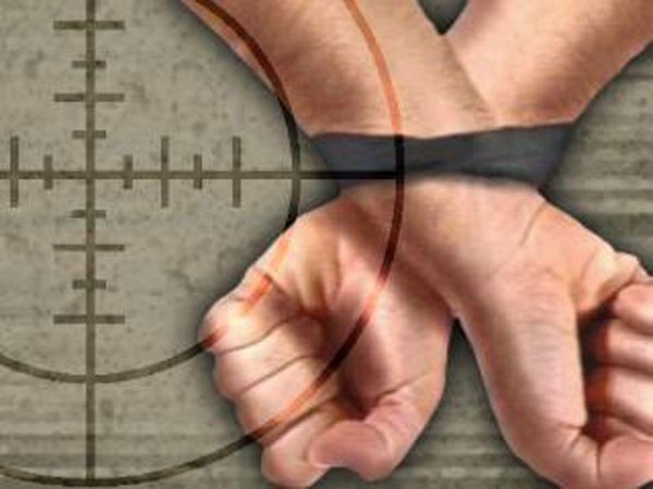 HÜKÜMET ÖĞRETMENİNİ KORUYAMIYOR MU? | EĞİTİM İŞ