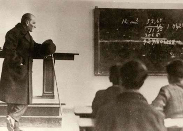 BÜTÜN EĞİTİMCİLERİMİZİN VE ÖĞRETMENLERİMİZİN 24 KASIM ÖĞRETMENLER GÜNÜ KUTLU OLSUN! | EĞİTİM İŞ