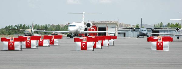 AZİZ ŞEHİTLERİMİZE RAHMET, TÜRK ULUSUNA BAŞ SAĞLIĞI DİLİYORUZ! ELİ KANLI KAHPE TERÖRÜ ŞİDDETLE KINIYOR VE LANETLİYORUZ! | EĞİTİM İŞ