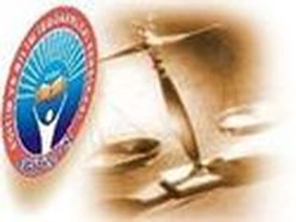Bütün Hukuka Aykırılıkların Karşısında Eğitim İş Var | EĞİTİM İŞ