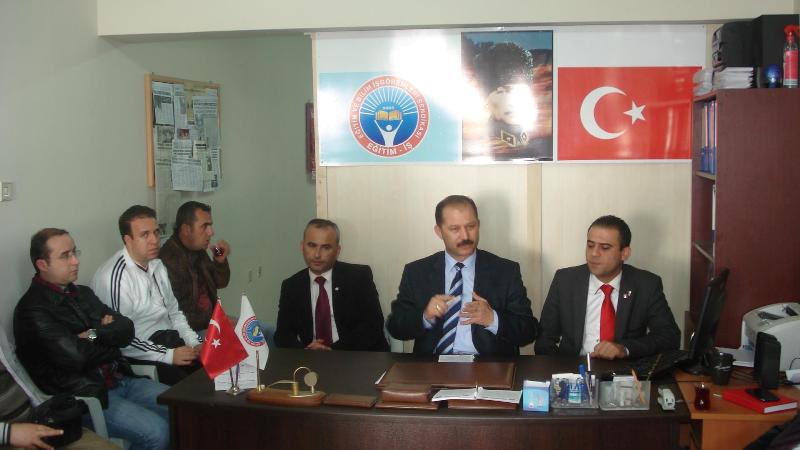 GENEL BAŞKANIMIZ UŞAK VE AFYON’DA ÇEŞİTLİ TEMASLARDA BULUNDU | EĞİTİM İŞ