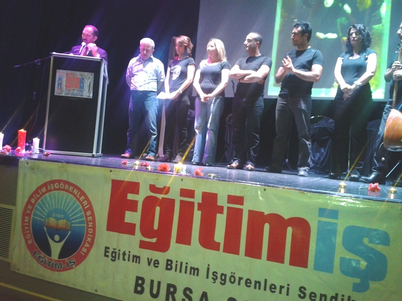 BÜYÜK USTALARI ŞİİRLERİYLE ANDIK  | EĞİTİM İŞ