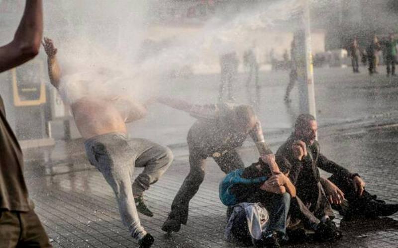 AKP’NİN FAŞİZAN UYGULAMALARINA DİRENECEĞİZ | EĞİTİM İŞ