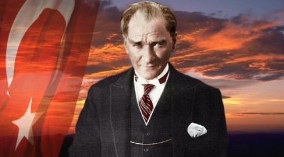 MEB’İN ATATÜRK KARŞITLIĞI KONTROLDEN ÇIKTI | EĞİTİM İŞ