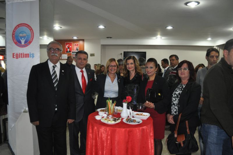 ÇANAKKALE ŞUBEMİZİN CUMHURİYET BAYRAMI KUTLAMASI  | EĞİTİM İŞ