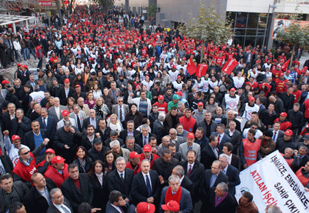 KIDEM TAZMİNATI GASBINA KARŞI “#Direnİşçi”LERİN YANINDAYDIK  | EĞİTİM İŞ