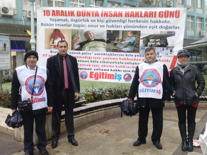 DENİZLİ ŞUBEMİZ İNSAN HAKLARI İHLALLERİNE DİKKAT ÇEKTİ  | EĞİTİM İŞ