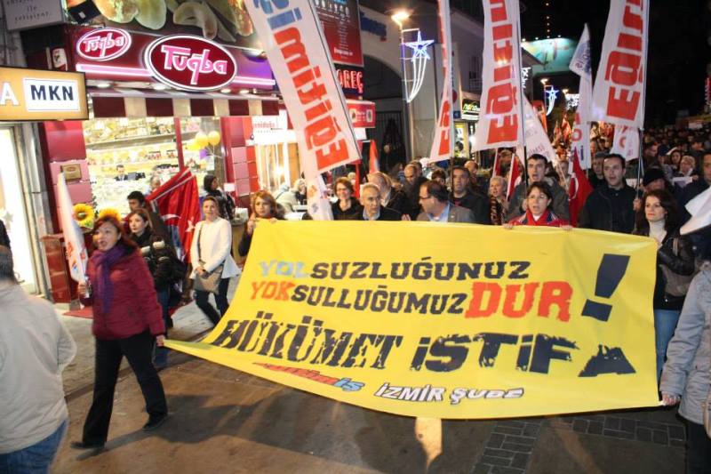 EĞİTİM-İŞ TÜM TÜRKİYE’DE ALANLARDAYDI | EĞİTİM İŞ