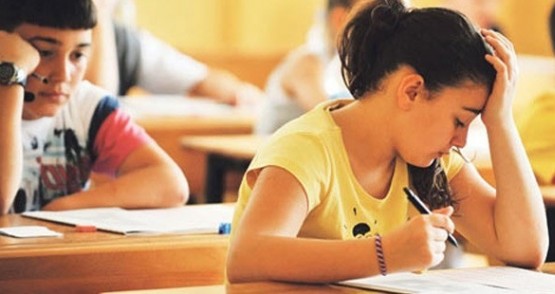 BECERİKSİZLİK BAKANLIĞI YENİ MAĞDURİYETLER YARATIYOR | EĞİTİM İŞ