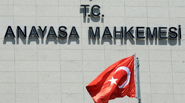 ANAYASA MAHKEMESİ BAŞKANINDAN OKUL YÖNETİCİLERİNİN YAŞADIĞI MAĞDURİYETİN ÖNLENMESİNİ İSTEDİK | EĞİTİM İŞ