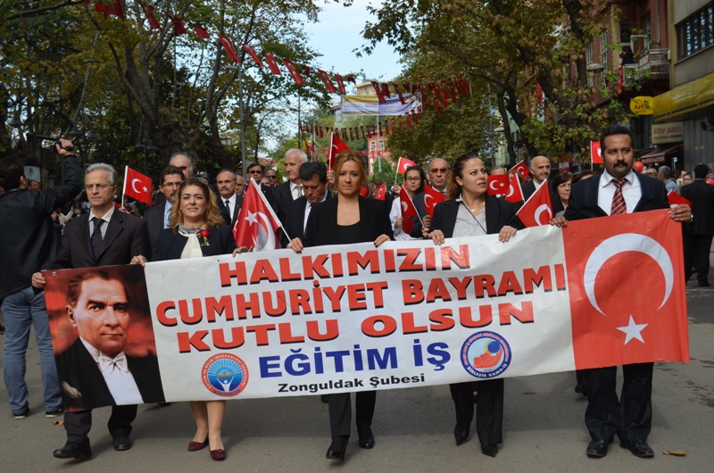 ZONGULDAK ŞUBEMİZİN CUMHURİYET COŞKUSU  | EĞİTİM İŞ