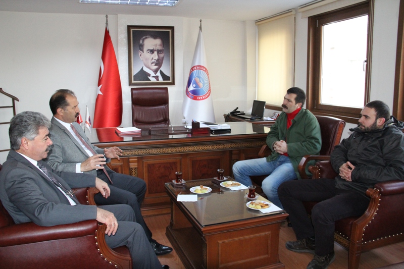 SENDİKAMIZA DESTEK VE GEÇMİŞ OLSUN ZİYARETLERİ SÜRÜYOR | EĞİTİM İŞ