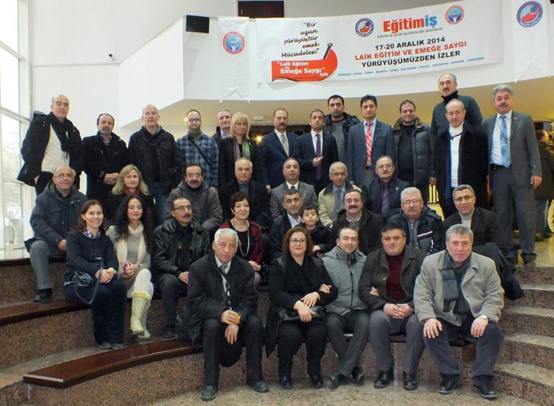 “LAİK EĞİTİM VE EMEĞE SAYGI YÜRÜYÜŞÜMÜZDEN İZLER” SERGİMİZİ GERÇEKLEŞTİRDİK  | EĞİTİM İŞ