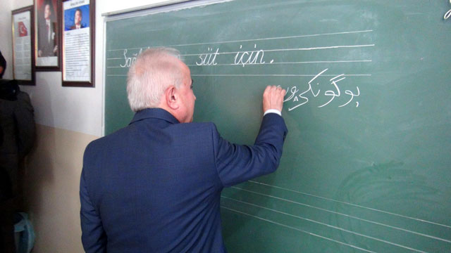VALİLER ÜZERİNDEN OSMANLICA PROPAGANDASI YAPILIYOR | EĞİTİM İŞ