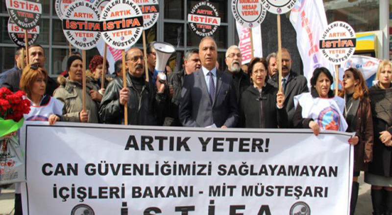 ANKARA’DAKİ BOMBALI SALDIRILARIN SORUMLULARINI İSTİFAYA DAVET ETTİK | EĞİTİM İŞ