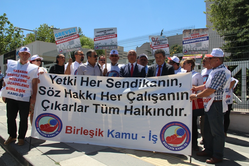 SÖZDE TOPLU SÖZLEŞME GÖRÜŞMELERİNİ PROTESTO ETTİK | EĞİTİM İŞ