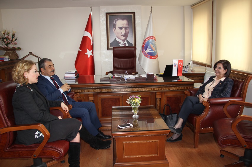 CHP’Lİ USLUER SENDİKAMIZI ZİYARET ETTİ  | EĞİTİM İŞ