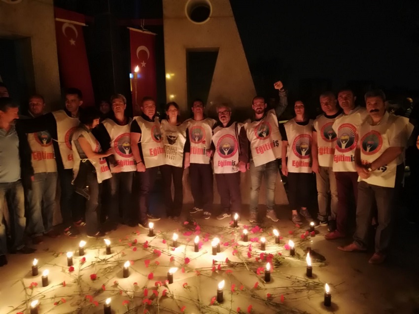 ÜÇ FİDAN İZMİR’DE ANILDI  | EĞİTİM İŞ
