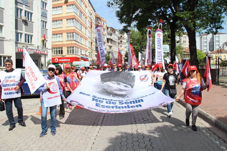 SAMSUN’DA 19 MAYIS ATATÜRK’Ü ANMA, GENÇLİK VE SPOR BAYRAMINI KUTLADIK | EĞİTİM İŞ