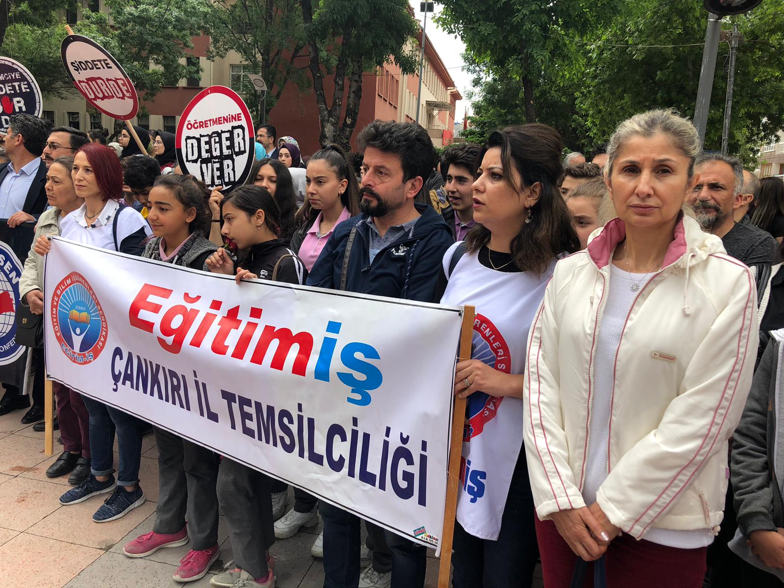 ÇANKIRI İL TEMSİLCİLİĞİMİZ ÖĞRETMENE ŞİDDETİ PROTESTO ETTİ  | EĞİTİM İŞ
