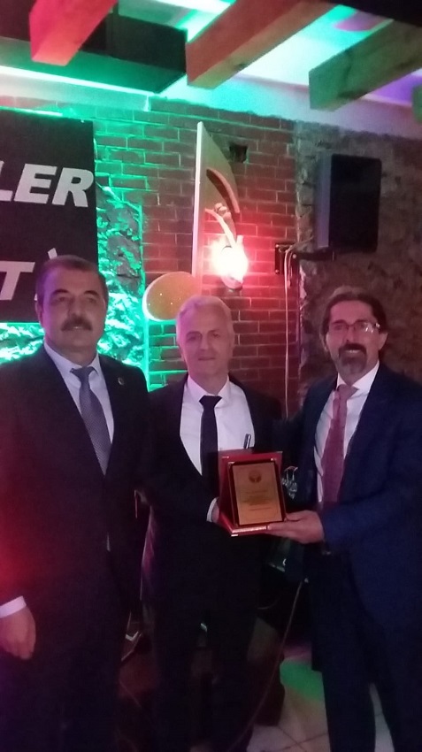 ZONGULDAK ŞUBEMİZDEN EMEKLİ OLAN ÜYELERİMİZE PLAKET TÖRENİ  | EĞİTİM İŞ