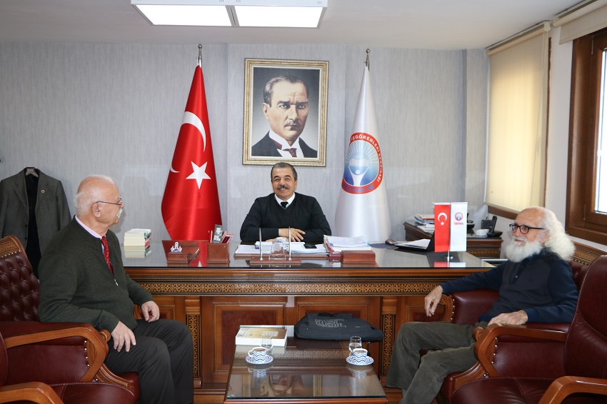PROF. DR. MESUT GÜLMEZ`DEN SENDİKAMIZA ZİYARET  | EĞİTİM İŞ