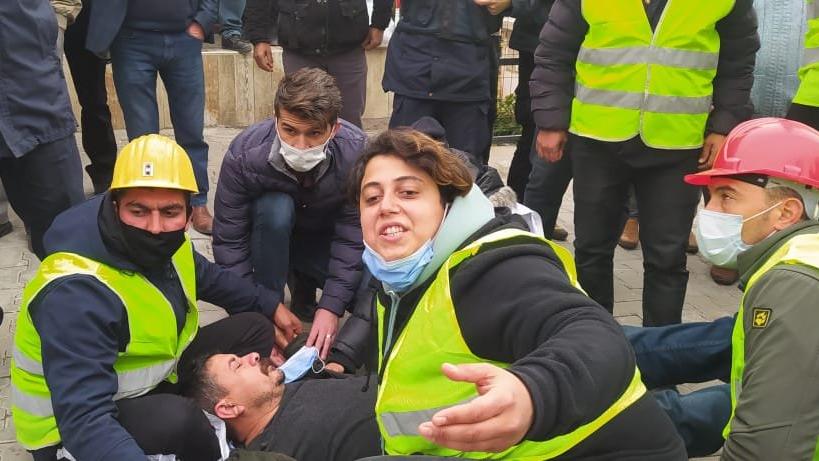HAKLARINI ALMAK İÇİN DİRENEN MADEN İŞÇİLERİNİN YANINDAYIZ! | EĞİTİM İŞ