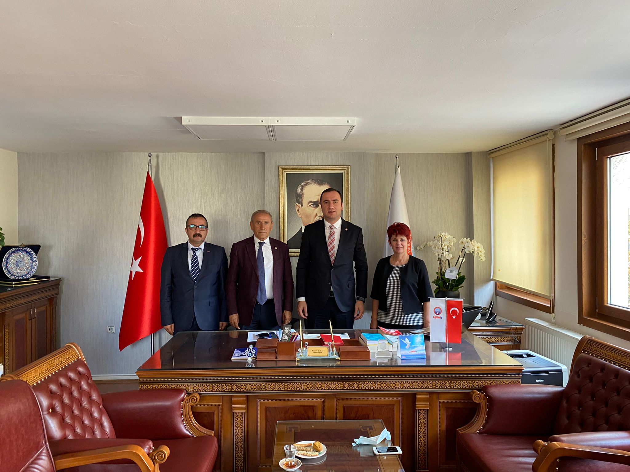 CHP’Lİ KAYA SENDİKAMIZI ZİYARET ETTİ | EĞİTİM İŞ