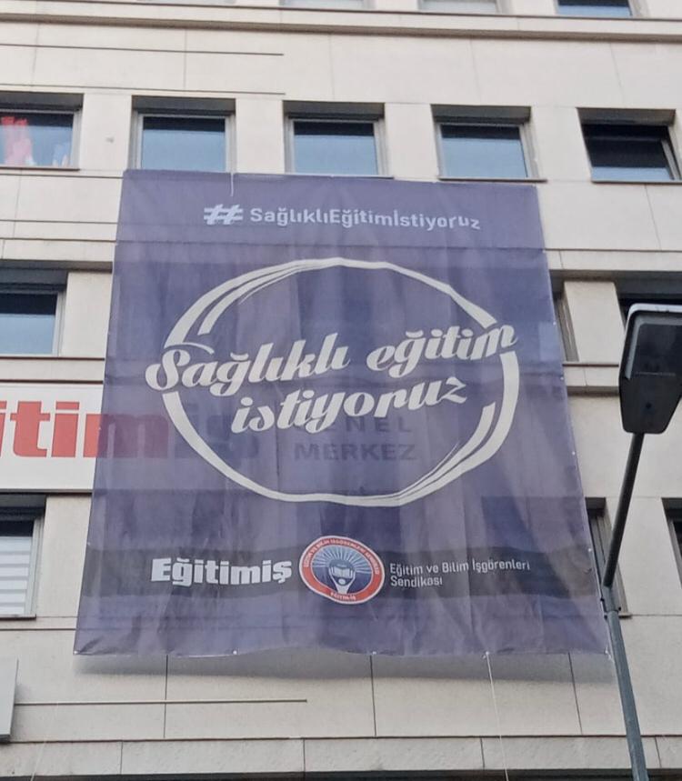 “SAĞLIKLI EĞİTİM İSTİYORUZ” KOKART EYLEMİMİZDEN GÖRÜNTÜLER | EĞİTİM İŞ